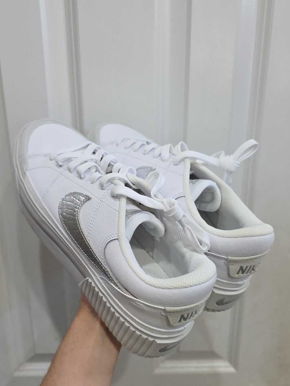NWT Women's Size 10.5 Nike Court Legacy Lift Sneakers